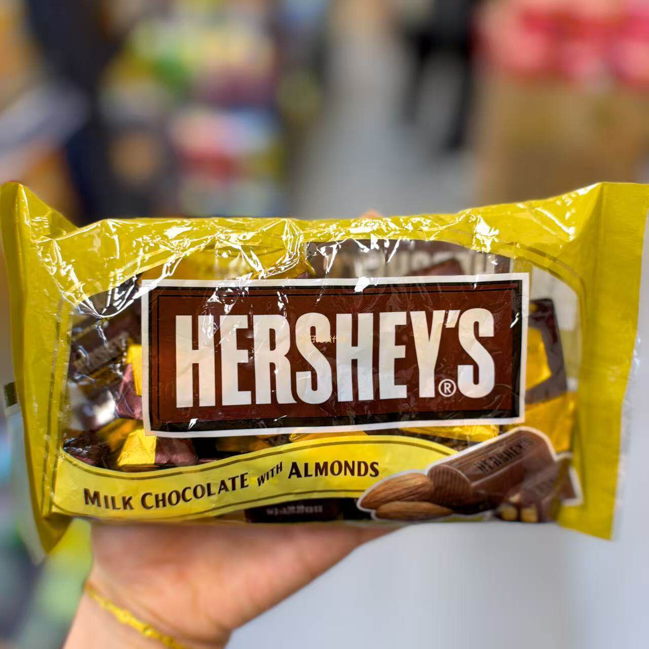 香港代购 马来西亚进口HERSHEY'S好时杏仁牛奶曲奇牛奶巧克力袋装