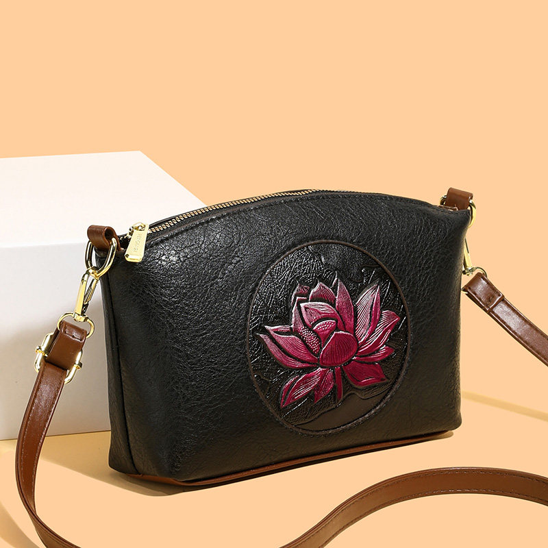 品牌中老年小包包女2026款妈妈包软皮单肩斜挎包老人包婆婆奶奶包