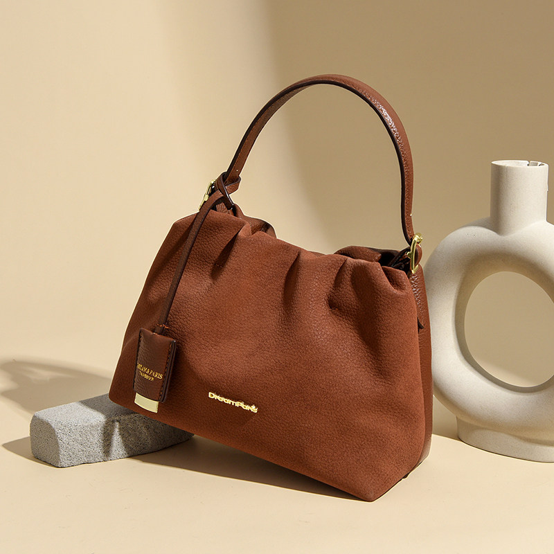 真皮质感托特包包女2025新款大容量高级感女士流浪单肩斜挎包通勤