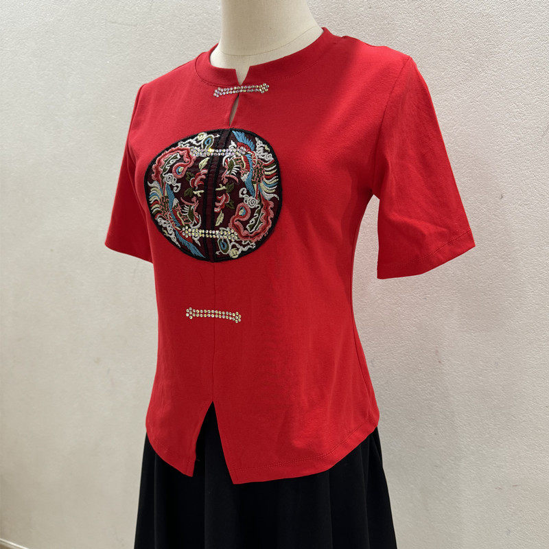 红色新款场舞服装女交谊舞上衣健身团体跳舞衣短袖绣花烫钻演出服