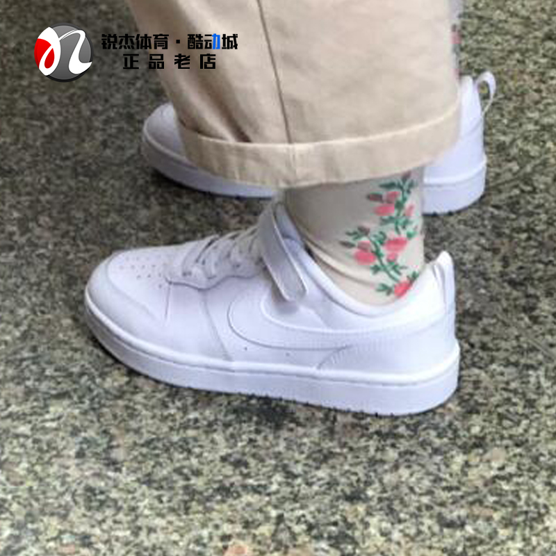 魔术贴轻便耐克Nike运动休闲板鞋