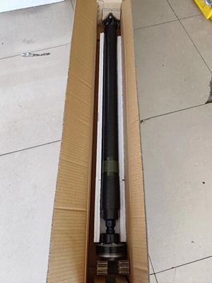 尼桑GTRR35原厂碳纤维传动轴