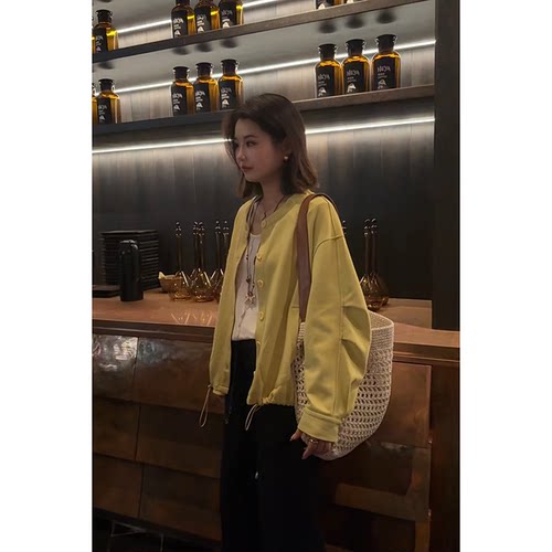 下摆抽绳百搭棒球服外套女