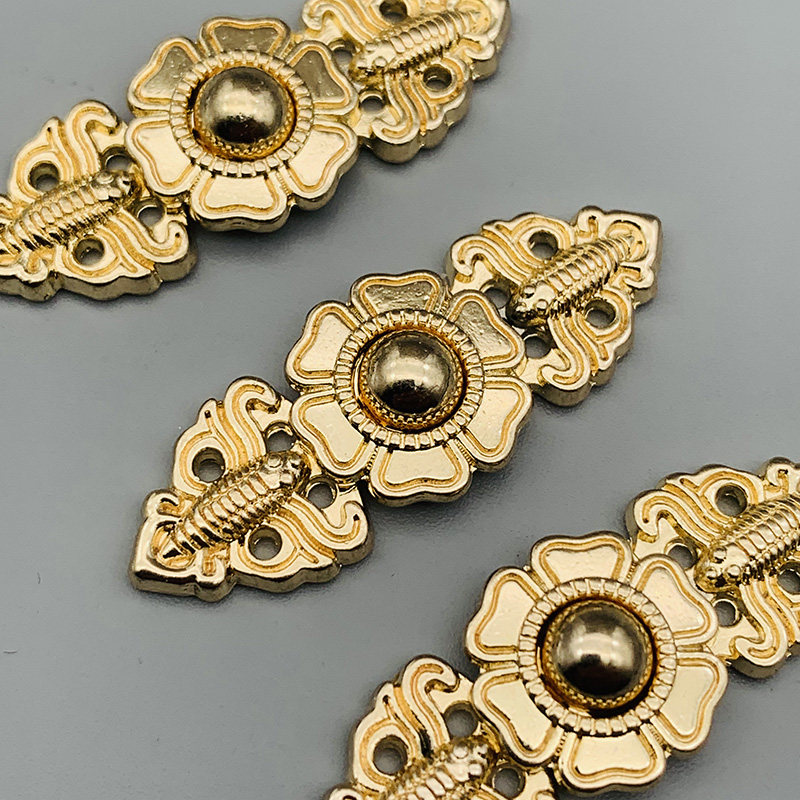 동관 깨진 구리 합금 금도금 버클 크리 에이 티브 HANFU 길조 버클 골드 여성 치파오 버클 작은 장식 단추