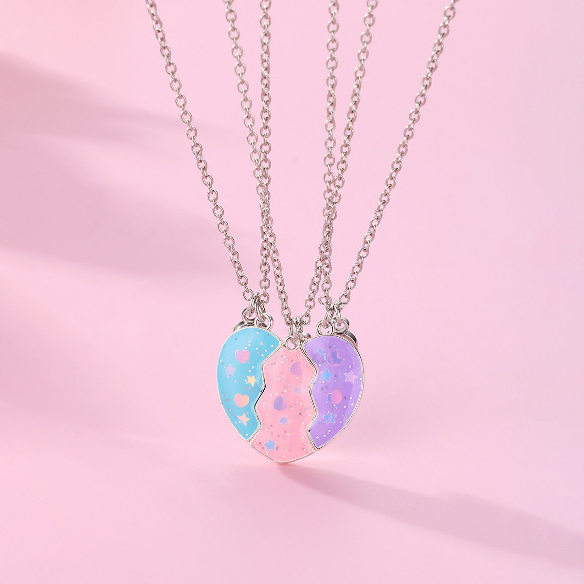日韩好朋友三人拼接项链时尚彩色爱心亮片磁吸碎片吊坠闺蜜纪念品