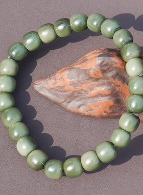 方言和田玉新疆细腻沙枣青籽手串