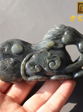 火爆方言品牌和田玉佩戴级新疆青花籽料挂金皮马到成功把件把件A8