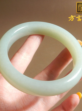 俄罗斯料翠青底手镯57mm宽版手镯