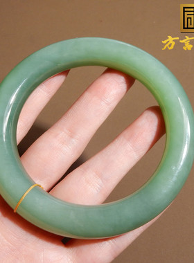 俄料老料碧玉粉阳绿57mm玉手镯