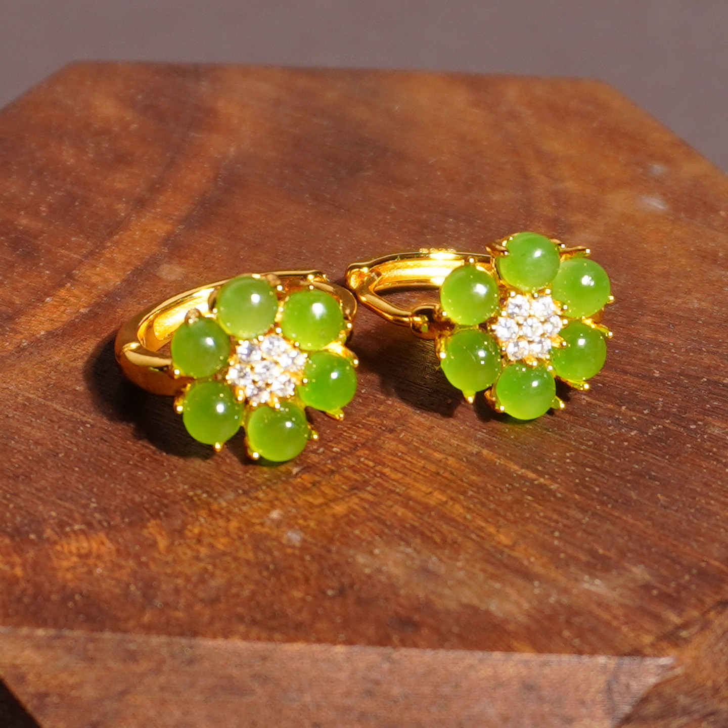 方言和田玉俄料碧玉耳钉 925银镶阳绿小花朵耳饰 轻奢百搭女款A6