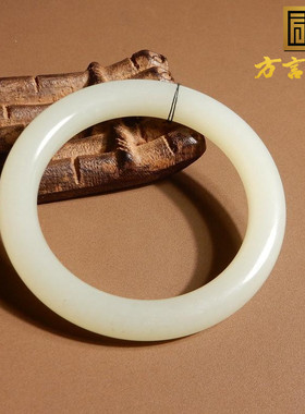 青海老料冰底晴水58mm女士手镯