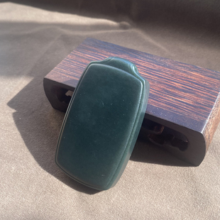 惊呆了方言和田玉精品特色油润细腻沙枣青籽料平安无事牌吊坠子A2