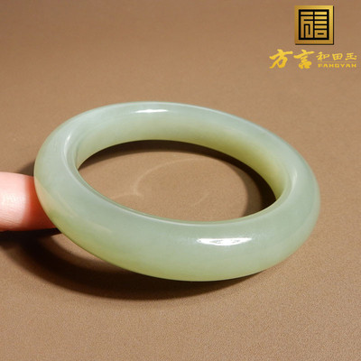 惊呆了方言和田玉精品特色放漏青海料晴水色内径卡54mm正装手镯A5