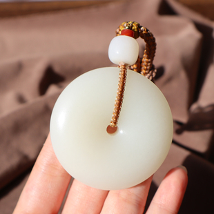 收藏方言精品和田玉放巨漏新疆特色温润且末白玉平安扣吊坠挂件A2