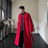 红色
