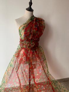 小清新红色花朵100%桑蚕丝真丝欧根纱布料 时装裙子面料硬括