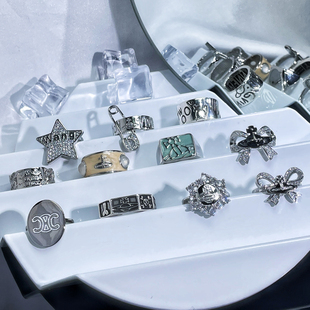 暗黑土星字母轻奢开口戒指女辣妹朋克个性冷淡风指环百搭秋冬配饰