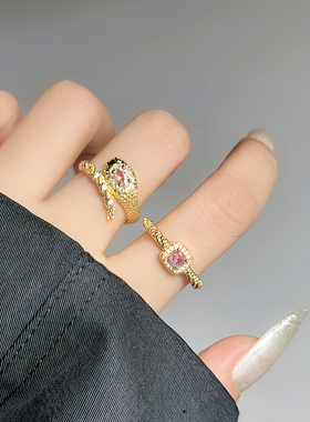 新品小方糖粉钻麻花开口戒指女冷淡风甜酷蛇形肌理时尚小众食指戒