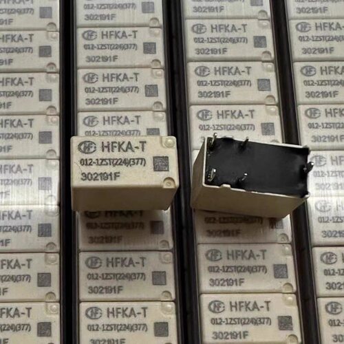 荣威RX3 RX5名爵zs空调压缩机继电器汽车主板5脚进口欧姆龙G8N-1L