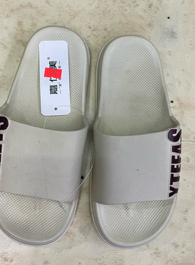 新款黑色防滑男一字拖Men's Slipper