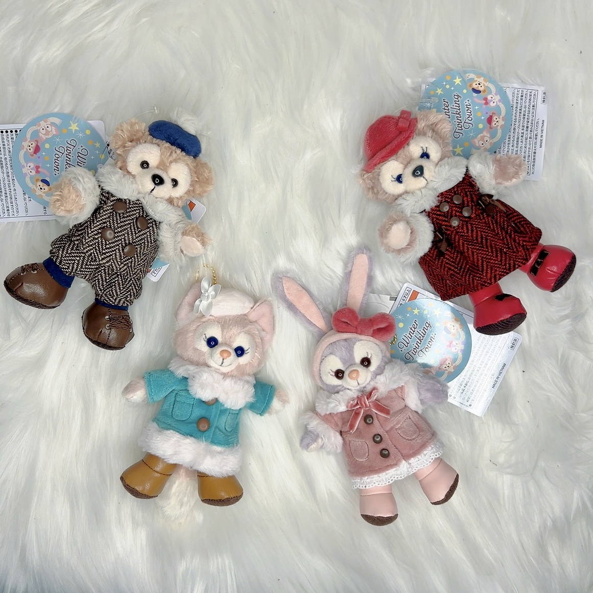 代购东京迪士尼达菲家族冬日挂件