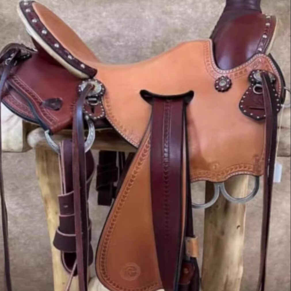 海外代购Saddle手作定制16英寸双色皮革西部马鞍(配马笼头胸带)