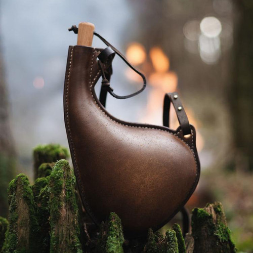 手作复古植鞣真皮雕刻烧瓶酒壶