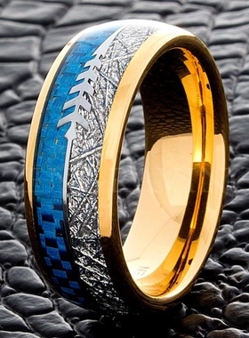 美国代购Tungsten㊣ 手作别致艺术碳纤维陨石箭头符号男士钨戒指