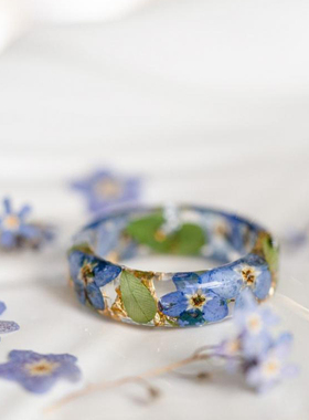 西班牙代购Flower◇手作蓝色勿忘我花朵小花绿色叶子树脂女士戒指