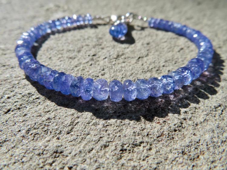 Bracelet㊣海外代购 手作迷人美丽高品质坦桑石串珠手链手镯