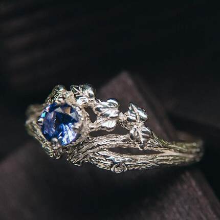 乌克兰代购Tanzanite◇手作复古精致坦桑石镶嵌叶子树枝纯银戒指