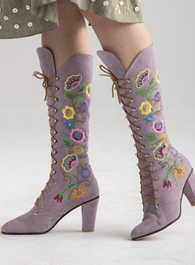 美国代购Lavendar㊣ 手作薰衣草色卷轴状花朵叶子刺绣绒面革靴子