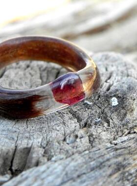 乌克兰代购Garnet◇手作森林树脂天然红色小石榴石不规则木制戒指