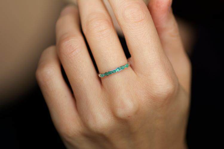 爱沙尼亚代购Emerald◇手作天然真正翡翠宝石镶嵌女士结婚戒指