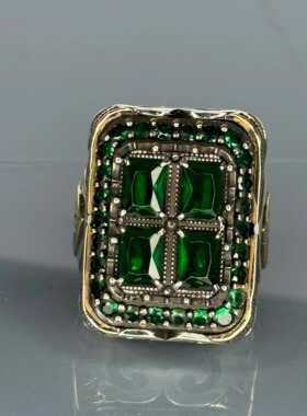 祖母绿宝石镶嵌纯银花丝戒指