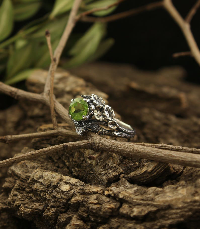 乌克兰代购Peridot◇手作复古橡树叶小树枝橄榄石订婚纯银戒指