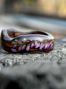 乌克兰代购Nature◇手作复古森林自然真正紫色花树脂女士木制戒指