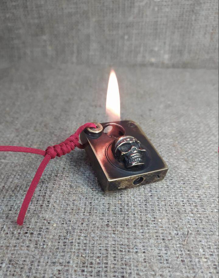 乌克兰代购skull◇手作复古蒸汽朋克艺术镇纸黄铜骷髅方形打火机