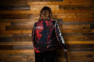 美国代购 手作哥特朋克摇滚铆钉手绘补丁夹克短外套皮衣 Jacket㊣