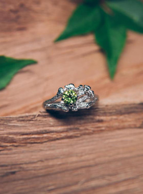 美国代购Peridot◇手作精致绿色天然橄榄石叶子镶嵌纯银女士戒指