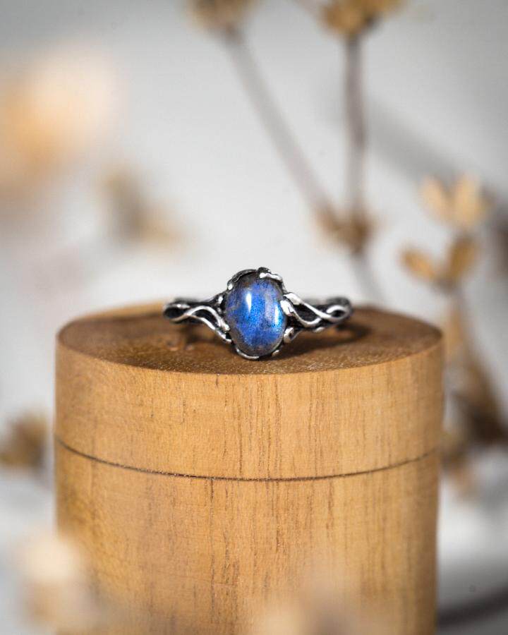 印尼代购Natural◇手作复古天然蓝色宝石拉长石树枝纯银订婚戒指