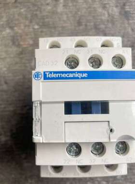 议价控制继电器CAD32F7C，110V 50/60Hz，