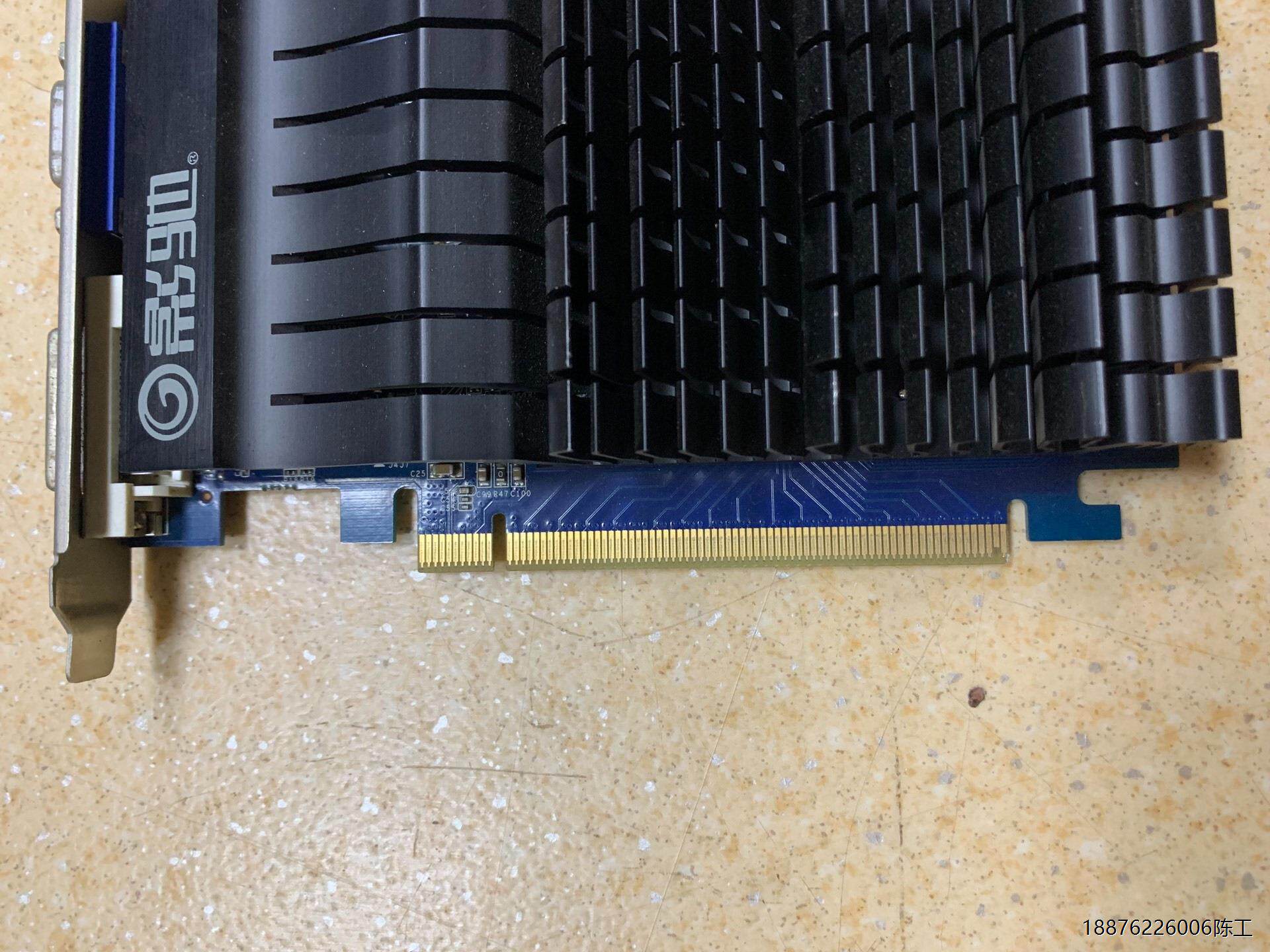 影驰  gf210 128mb 火枪手 显卡 接口 功能正常