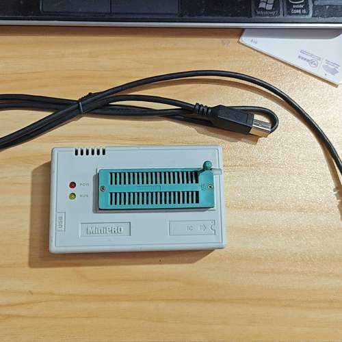 议价TL866CS多功能BIOS编程器，带一根usb线，正常使用