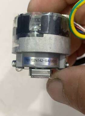 议价多摩川编码器TS5702N142，成色可以，功能正常拆机。