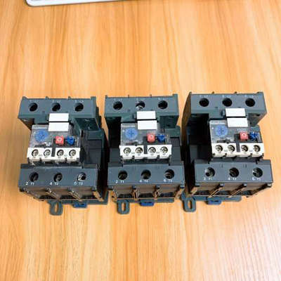 议价热继电器LRD4369LA7D3064C底座组合，拆