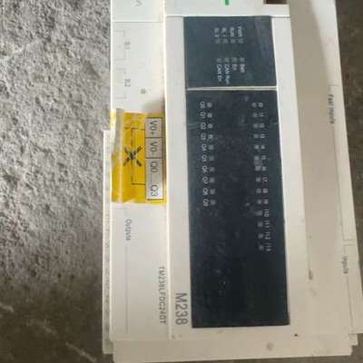 议价PLC，型号TM238LFDC24DT，原装拆机。功能