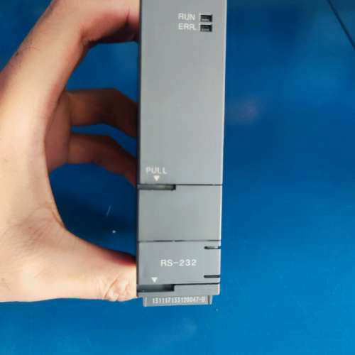 议价三菱Q00CPU，95成新，无，正常使用,功能好。