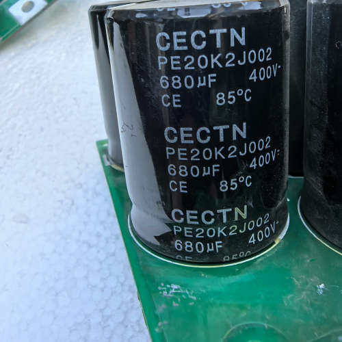 议价CECTN 400V 680uf电容 拆在设备上的6个
