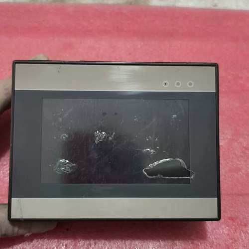 议价甩卖！2块：金恭JCHPE-HMI43-20MT触摸屏，4.